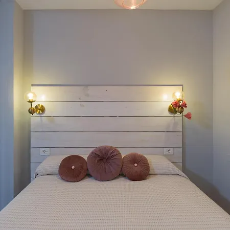 Cute On The Beach By Canariasgetaway * لاس بالماس دي غران كاناريا