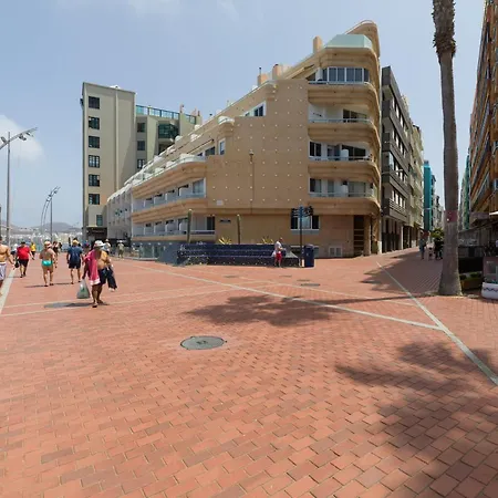 Apartment Cute On The Beach By Canariasgetaway